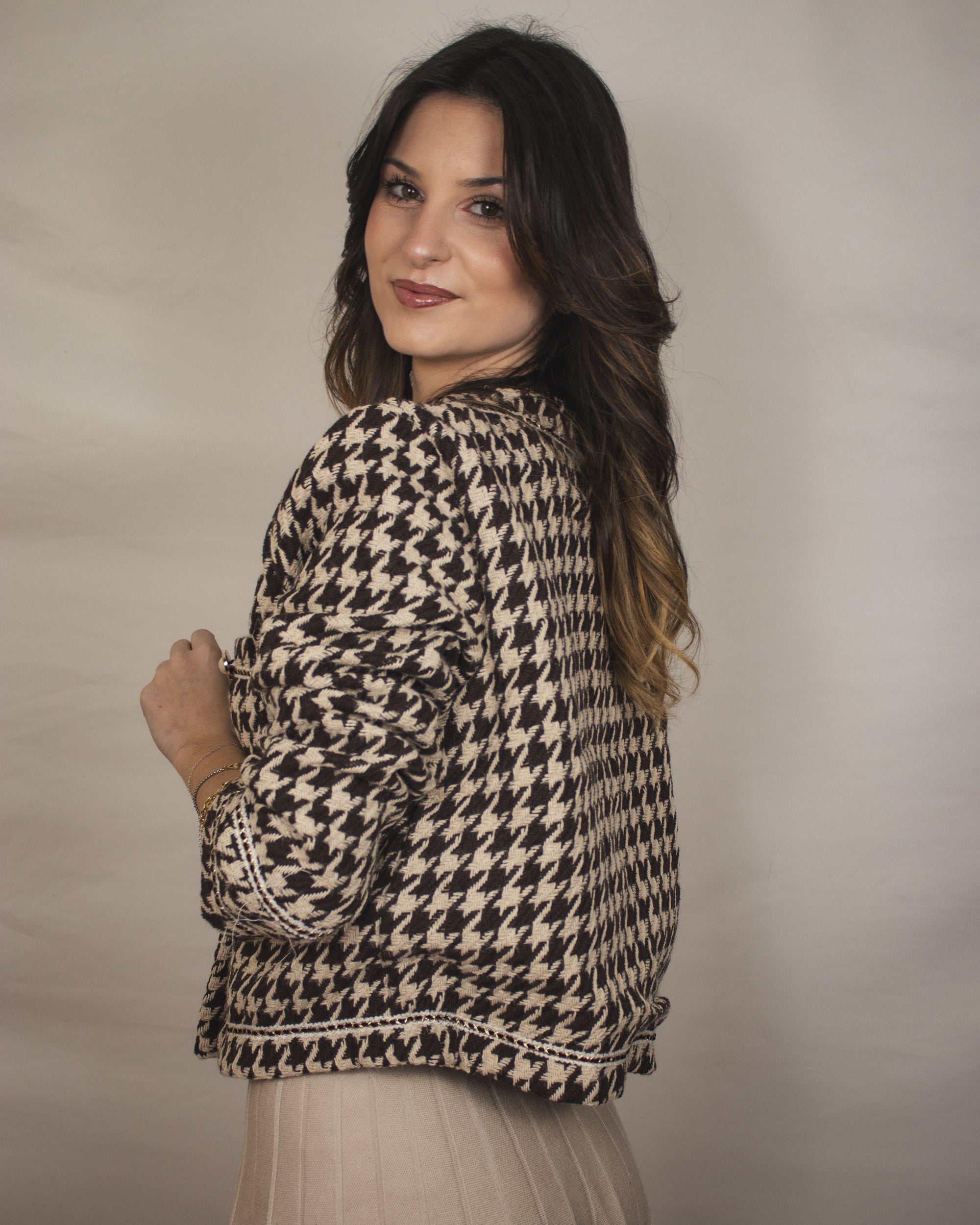 Casaco de Tweed Pied-de-Poule com Botões Pérolas