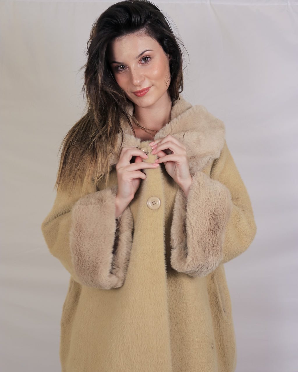 Casaco de Pêlo Bege