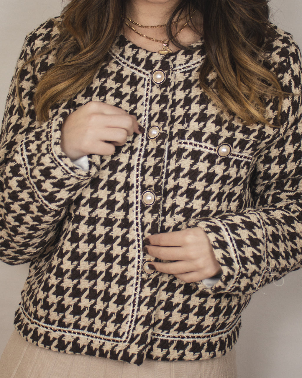 Casaco de Tweed Pied-de-Poule com Botões Pérolas